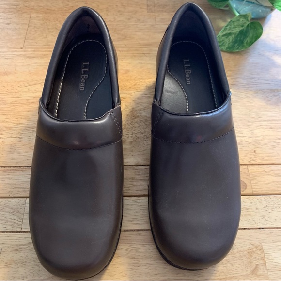 L.L. Bean Leather Slip On Brown Clogs Shoes 8.5 - Picture 3 of 8